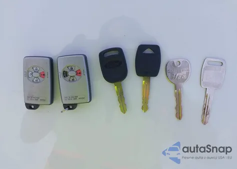 2005 Toyota Avalon Limited from USA, damaged, VIN 4T1BK36BX5U059713